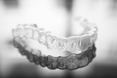 Invisalign 2 BW