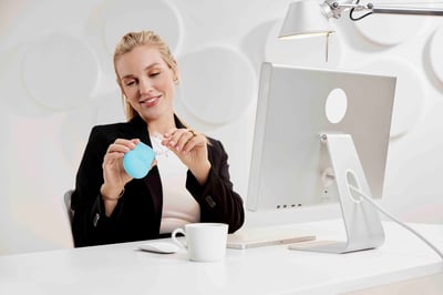 Remove your Spark aligners for eating and drinking hot drinks